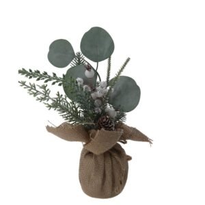 Table Decorations with Burlap