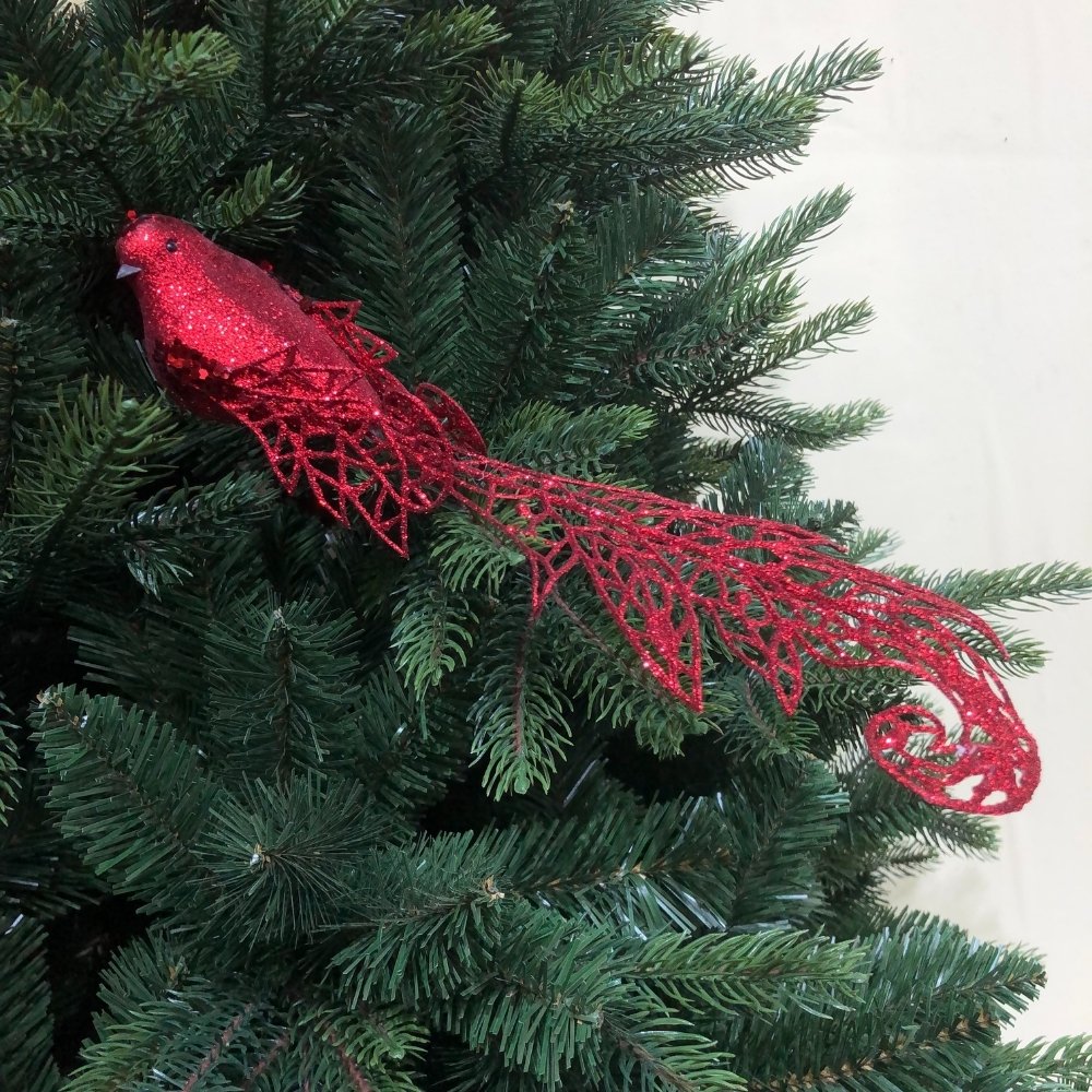 Ornamenti natalizi di uccelli rossi