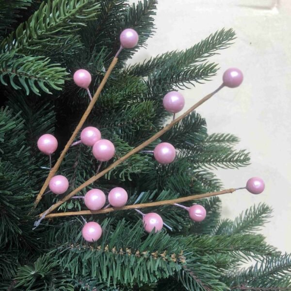 Berry Picks For Christmas Trees